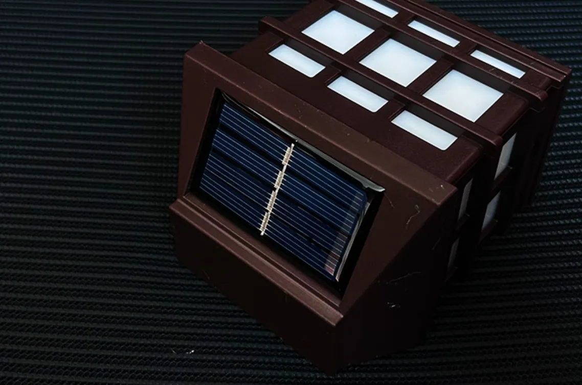 Solar Wall Light 6