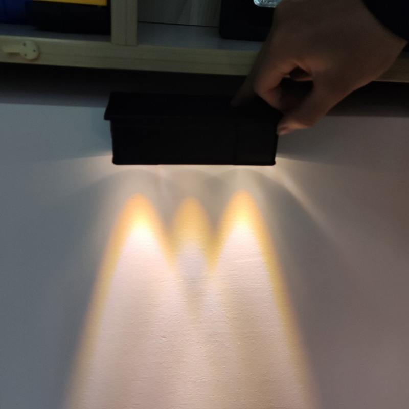 7-Shaped LED Outdoor Courtyard Waterproof Wall Washer Light Solar Pool Stair Terrace Landscape Wall Lamp