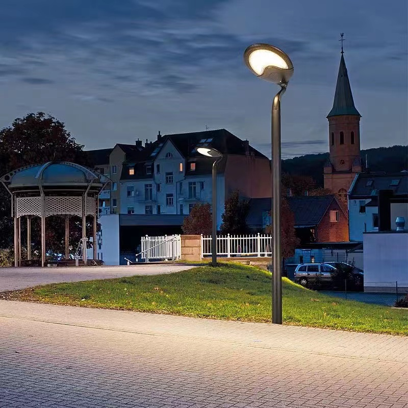 Professional Manufacturer IP65 Outdoor Waterproof Garden Road Path Lighting Integrated LED Solar Garden Light