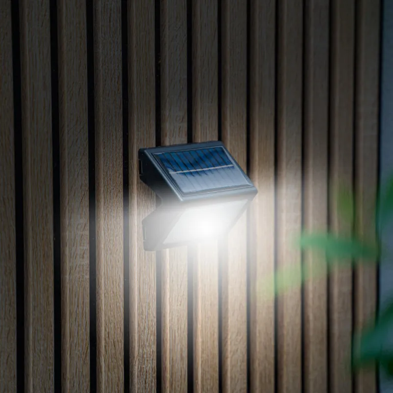 Wall Light Solar Black Sensor 400 Lumens 5000K