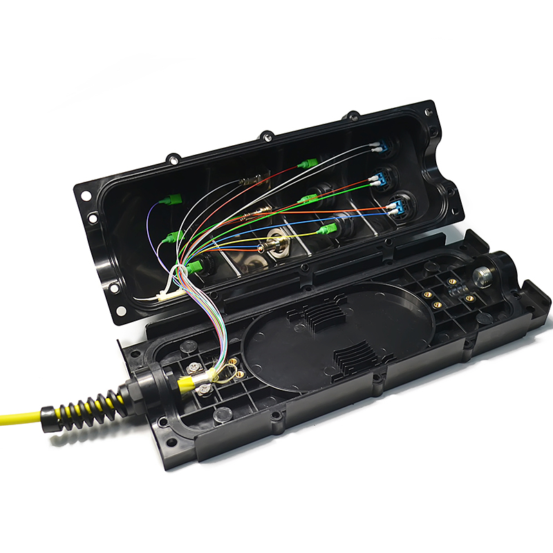 FTTX Outdoor Waterproof Fiber Distribution Enclosures with 1X8 Steel Tube Sc/APC PLC Splitters
