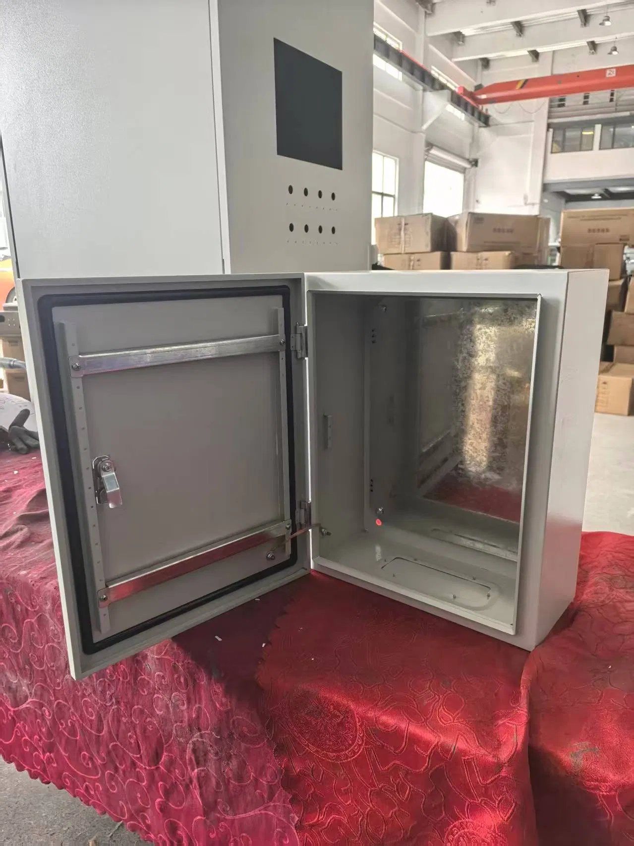 Industrial Control Panel Box with HMI Screen and Emergency Stop Button for Automation Systems