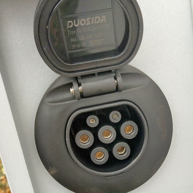 CE Certified 7kw Electric Vehicle Charger Wallbox Type 2