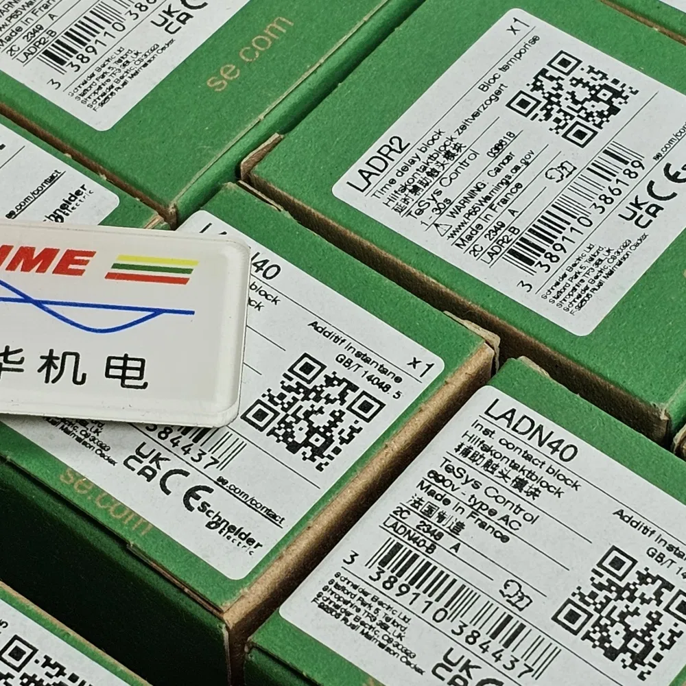 Schneider / Harmony Emergency Stop / Xb2BS542c / Xb2BS542c