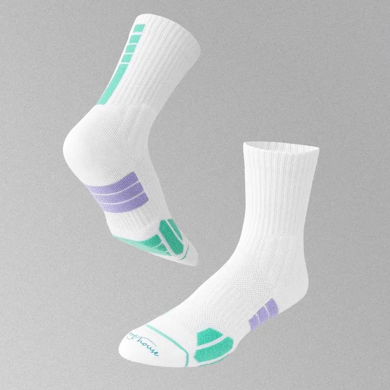Custom Factory Wholesale Men's Basketball Socks Long Sport Socks Breathable Cotton Terry Socks for Basketball Play Manufacturers, Factory
