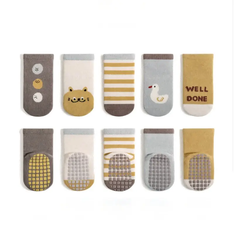 Wholesale Factory Price Baby Socks Floor Grip Mid-tube Socks with Cartoon Character for Kids in Fall Supplier, Factory