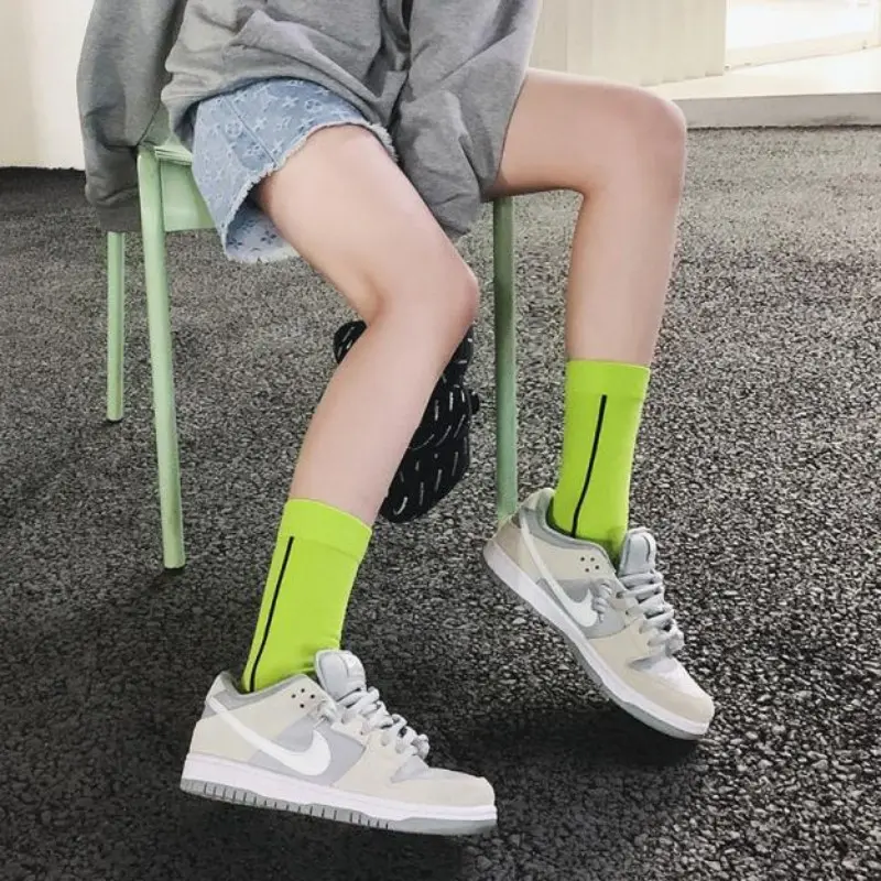 High-Quality Free Design Custom Unisex Crew Socks Breathable Socks Manufacturer, Supplier
