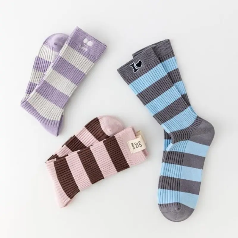 Wholesale New Design Custom Warm Colorful Striped Crew Socks for Women