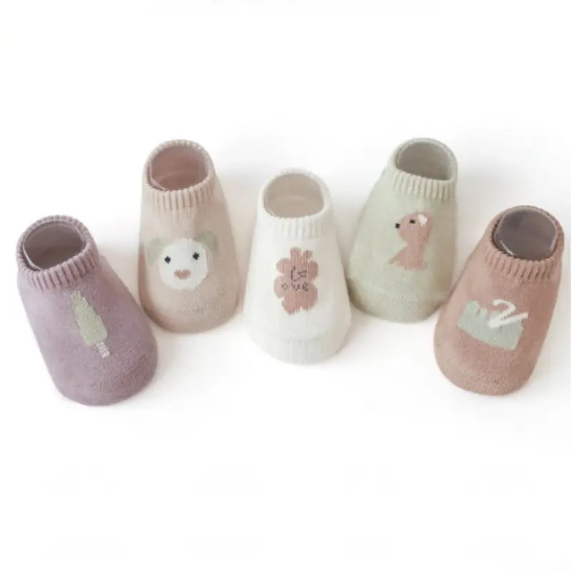 High-Quality Non Slip Toddler Socks Cute Cartoon Baby Socks With Grips Crew Walking Socks Manufacturer, Suppliers