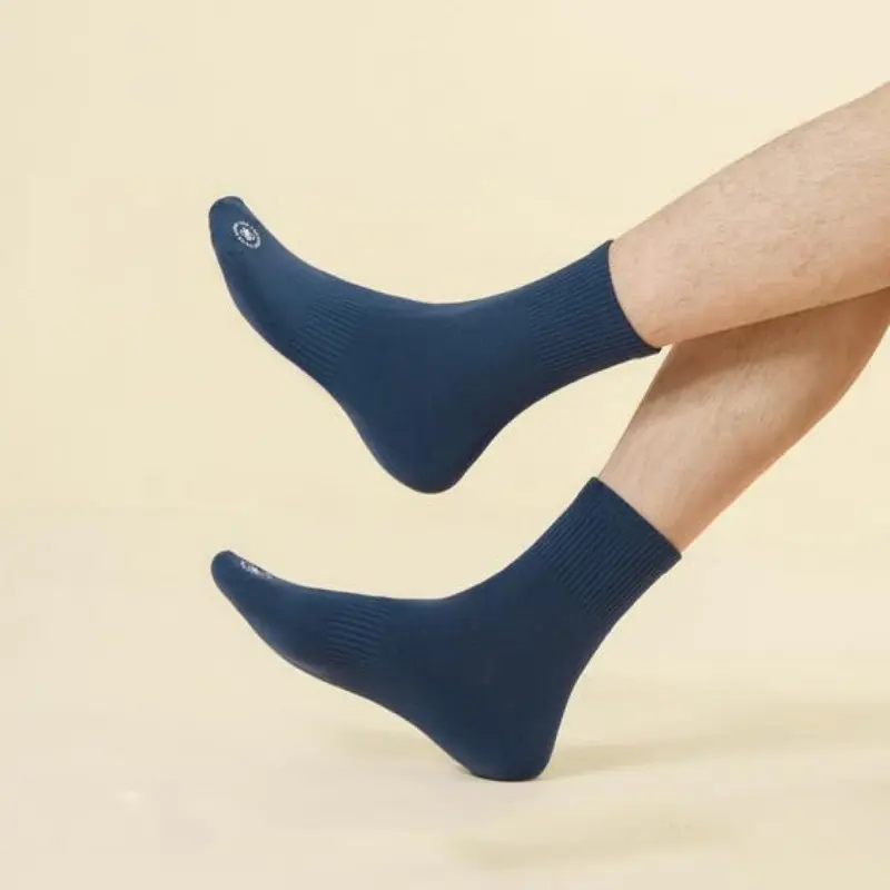 Wholesale OEM Custom Hot Sale Business Dress Crew Socks for Men Suppliers, Factories