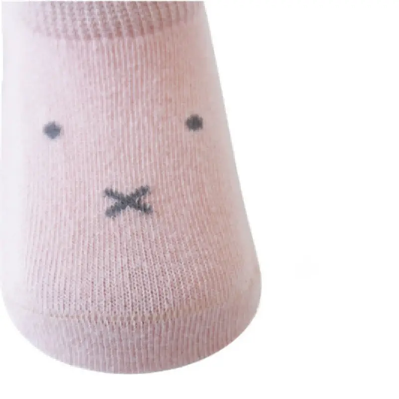 High-Quality Newborn Soft Anti Slip Infant Socks Cotton Baby Crew Socks With Silicone Grips Manufacturers, Supplier