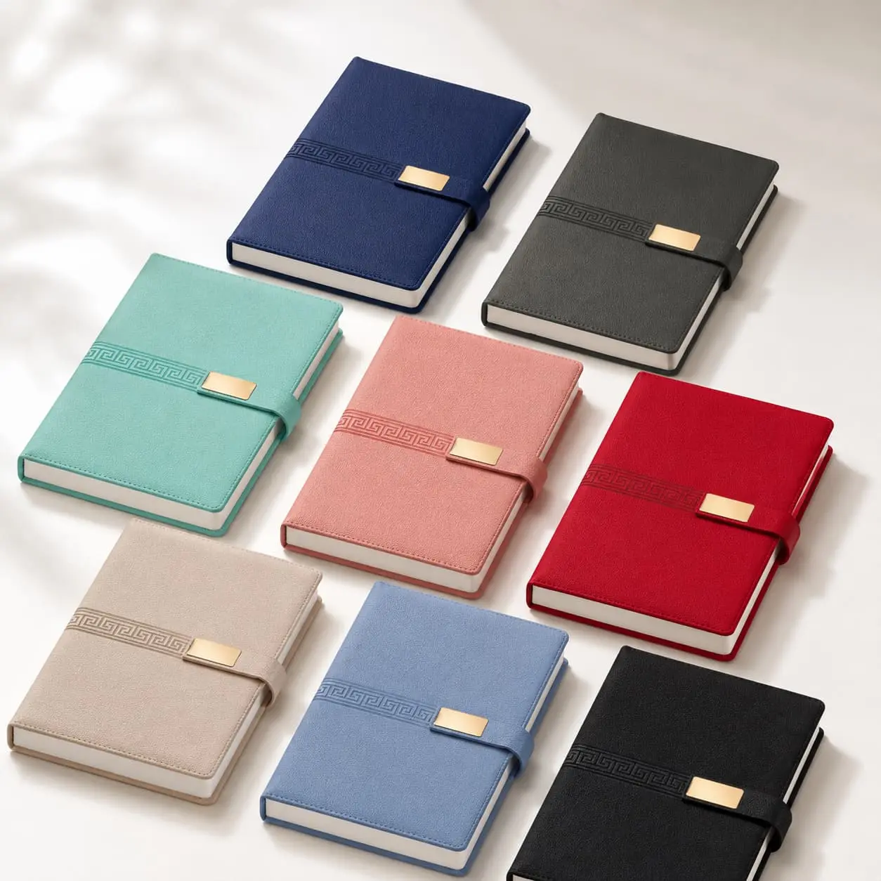 China Custom A5 Palm-Grain PU Gold Buckle Notebook | 100 Sheets / 200 Pages Factories, Factory