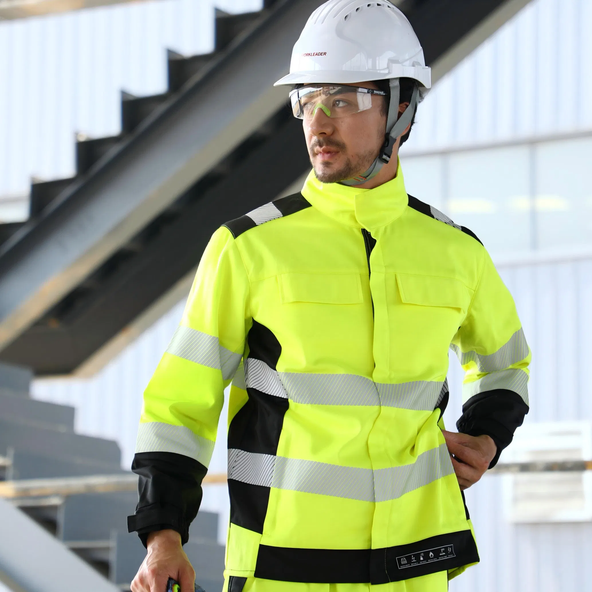 Chaqueta de seguridad industrial de alta visibilidad CE Certificada En ISO 20471 resistente a las llamas, antiestática y contra arcos eléctricos
