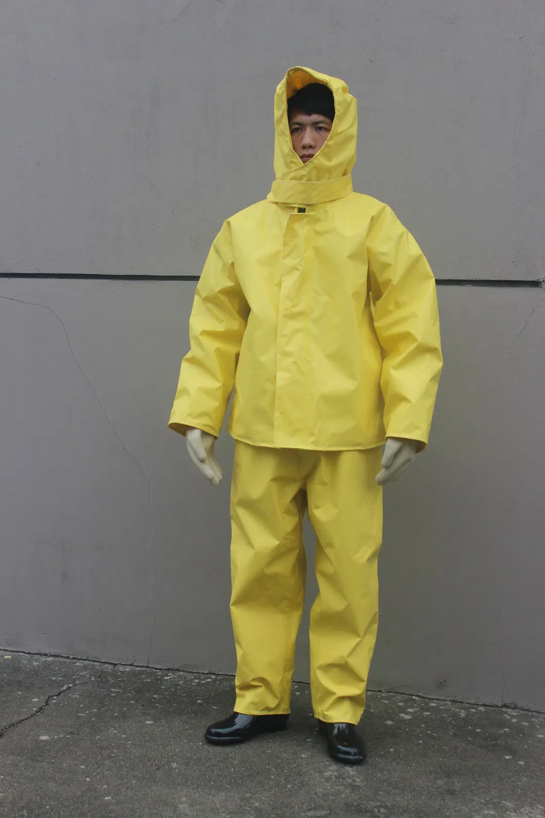 Nueva ropa de trabajo, ropa de seguridad, equipo de intervención, ropa de seguridad para bomberos, ropa aislante