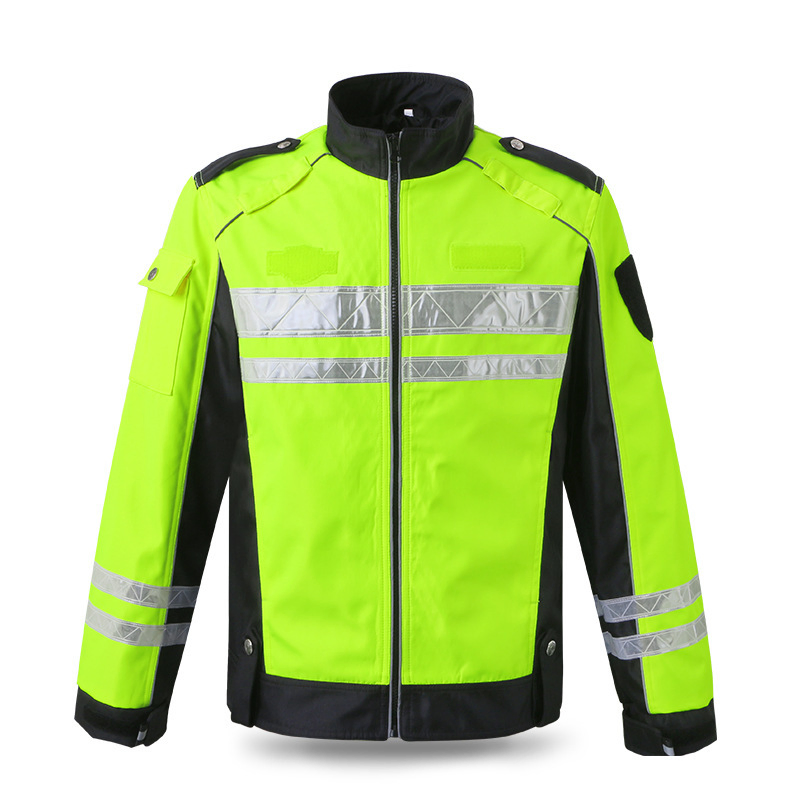 Ropa de seguridad reflectante de alta visibilidad y duradera para entornos peligrosos