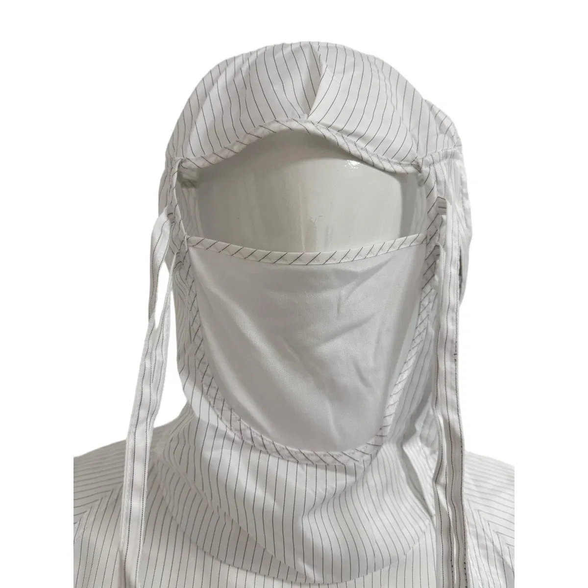 Ropa protectora antiarrugas y antipilling para salas limpias en la industria aeroespacial, con mejoras de alta visibilidad y un diseño ergonómico cómodo