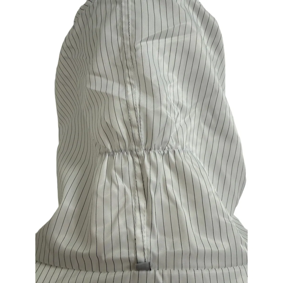 Ropa protectora antiarrugas y antipilling para salas limpias en la industria aeroespacial, con mejoras de alta visibilidad y un diseño ergonómico cómodo