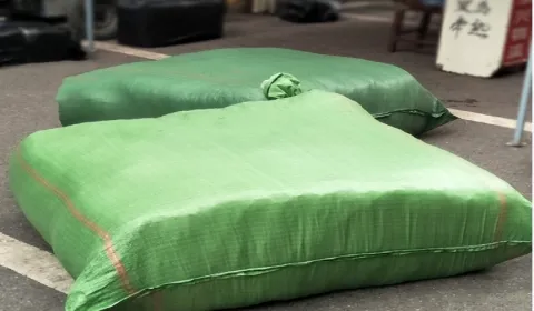Proveedor de ropa de trabajo industrial protectora duradera de seguridad PPE