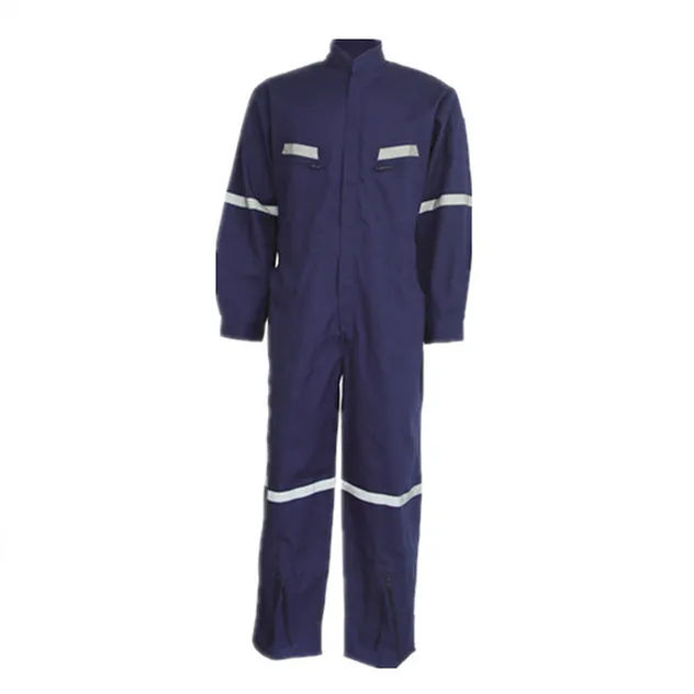 Detalle ropa de seguridad 2