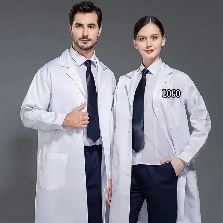 Uniforme médico flexible y cómodo
