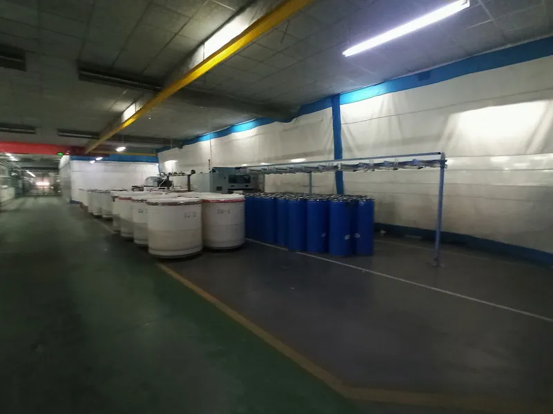 Ropa resistente al fuego premium para seguridad y comodidad