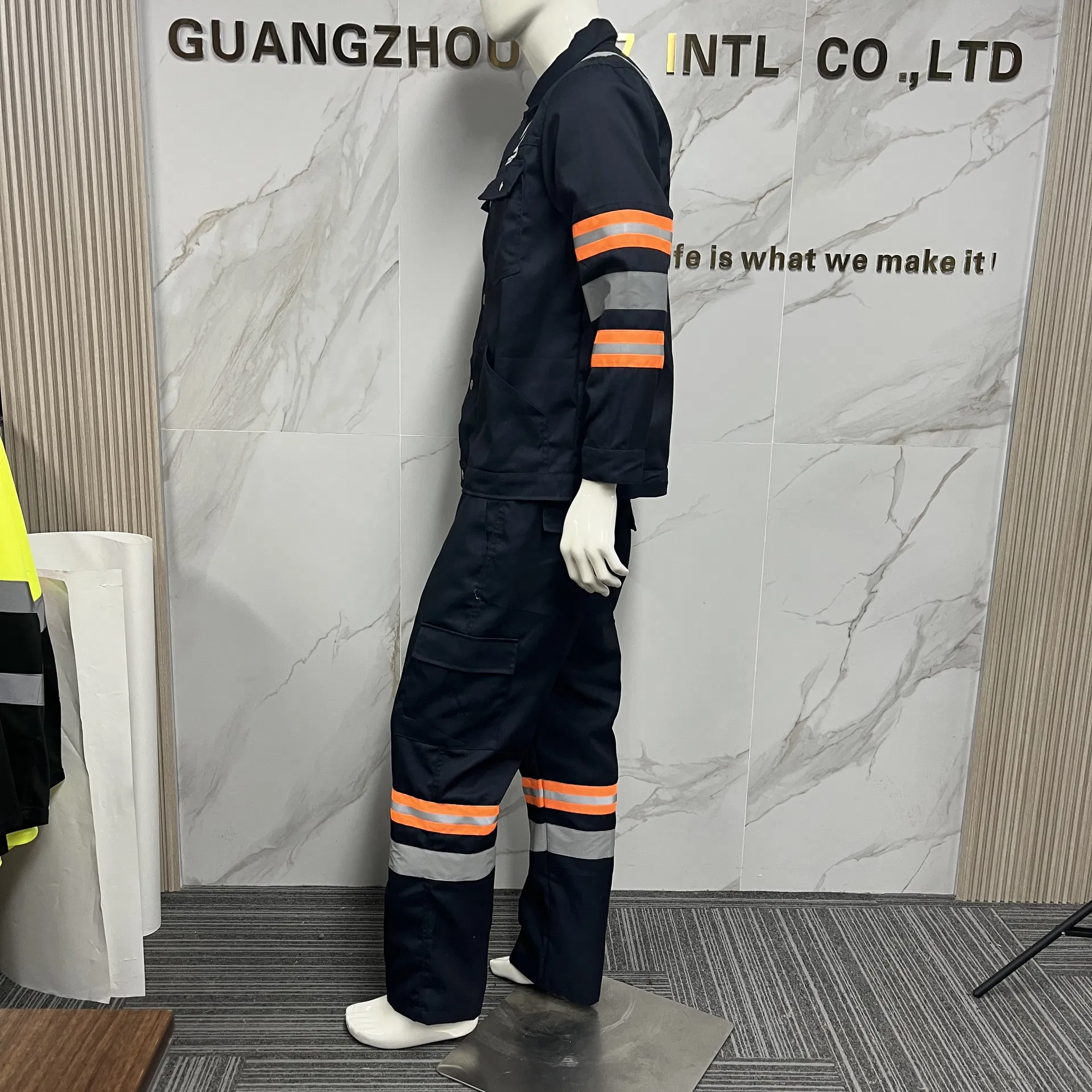 Mono de protección ignífugo de algodón, ropa de trabajo segura, antiestática para construcción