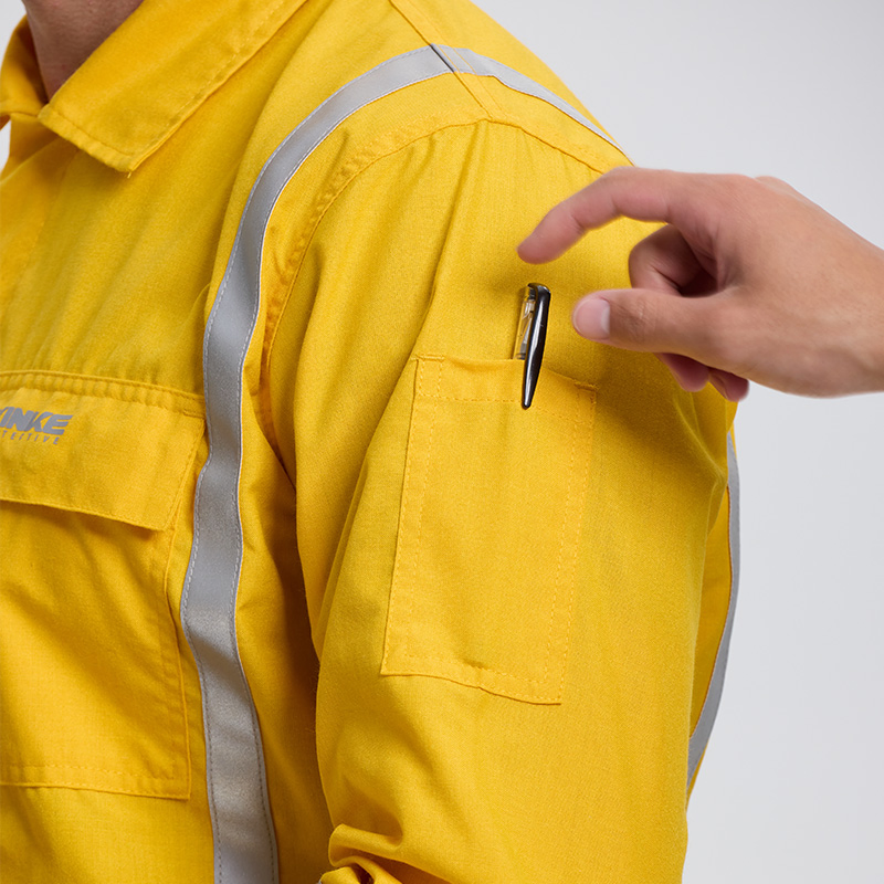 Proveedor de China Seguridad EPP Alta Visibilidad Reflectante Resistente al Fuego Algodón Laboral Múltiples Bolsillos Ropa Ignífuga
