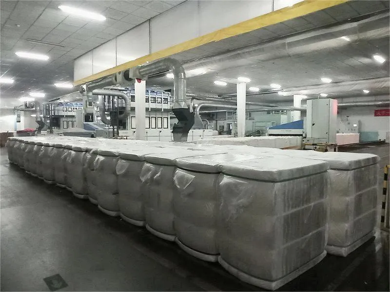 Ropa resistente al fuego premium para seguridad y comodidad