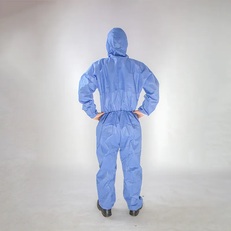 Ropa protectora de microporoso