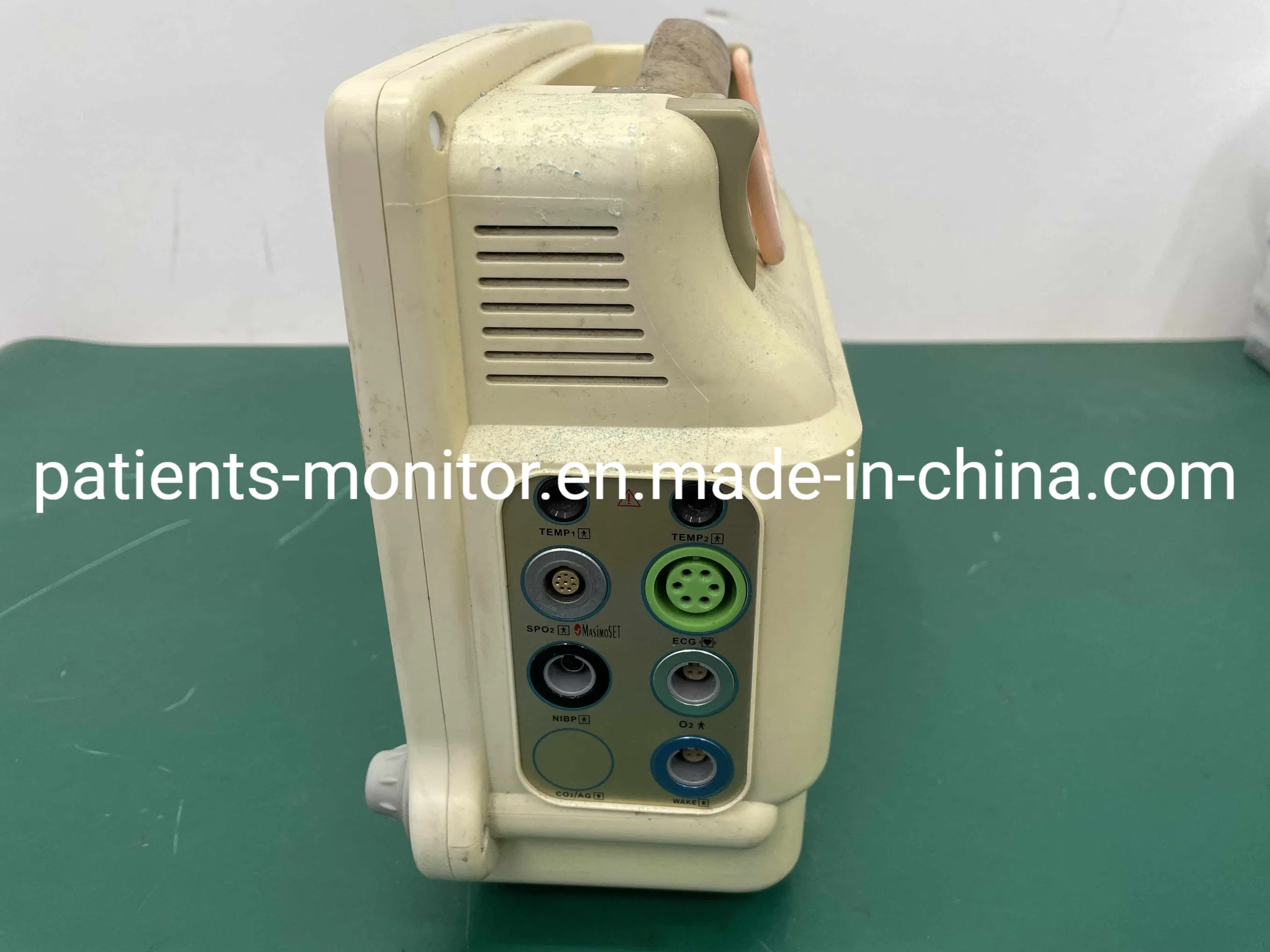 C60 Monitor Neonatal Multiparamétrico Usado em Boa Condição