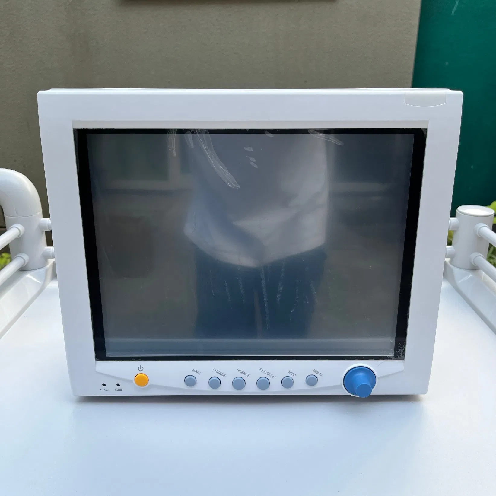 Monitor de Paciente Multimétrico Médico com Tela Sensível ao Toque, Exibição Completa de Sinais Vitais, Kit de Acessórios Completo Elétrico