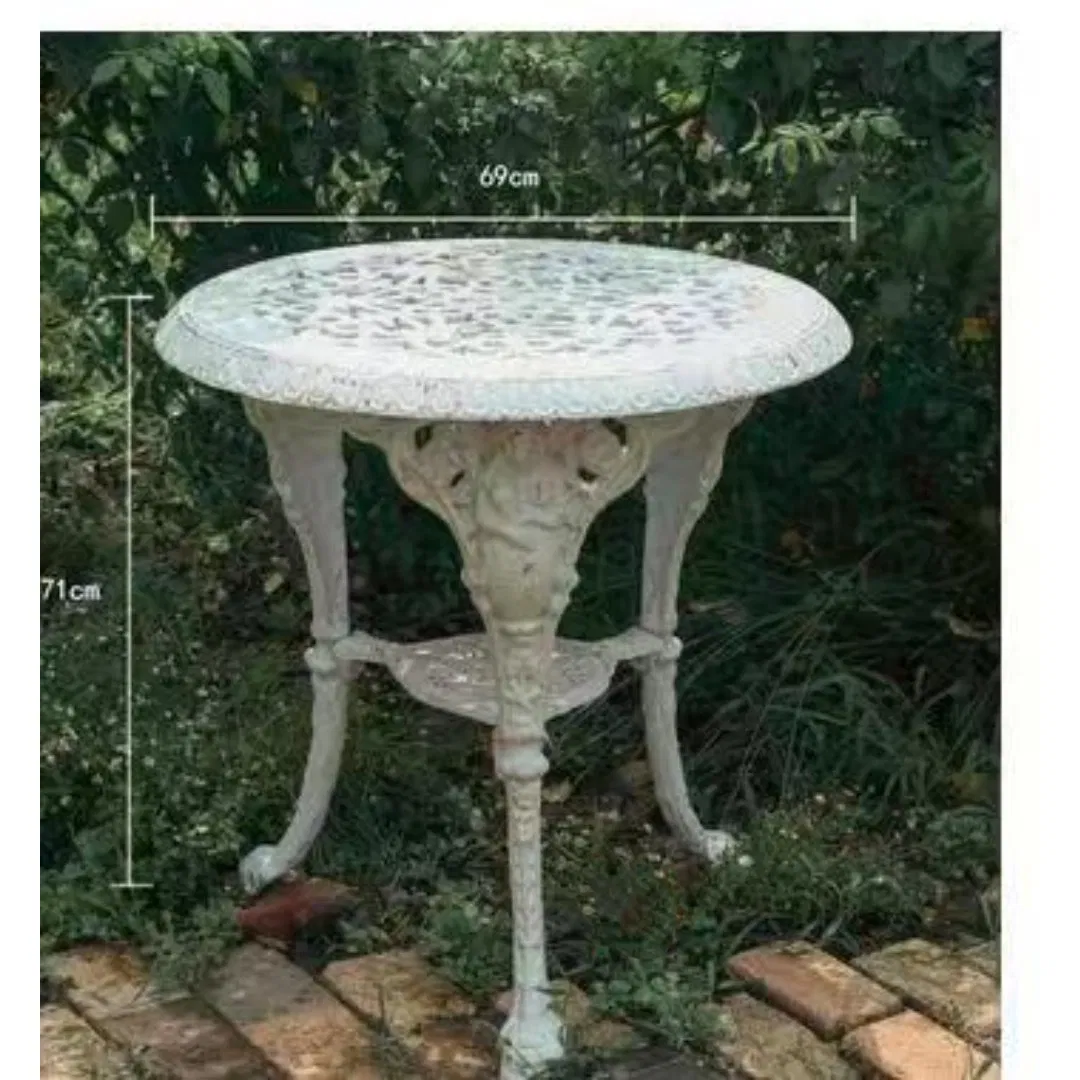 Decor Accent Cast Iron Garden Table Suitable for Outdoor Use