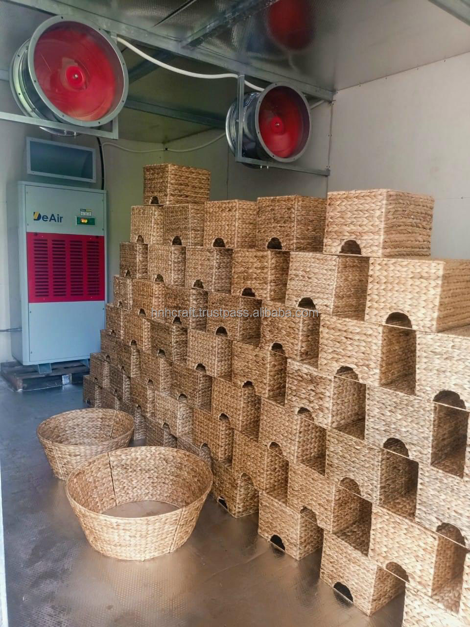 Humidity-Conditioned Room