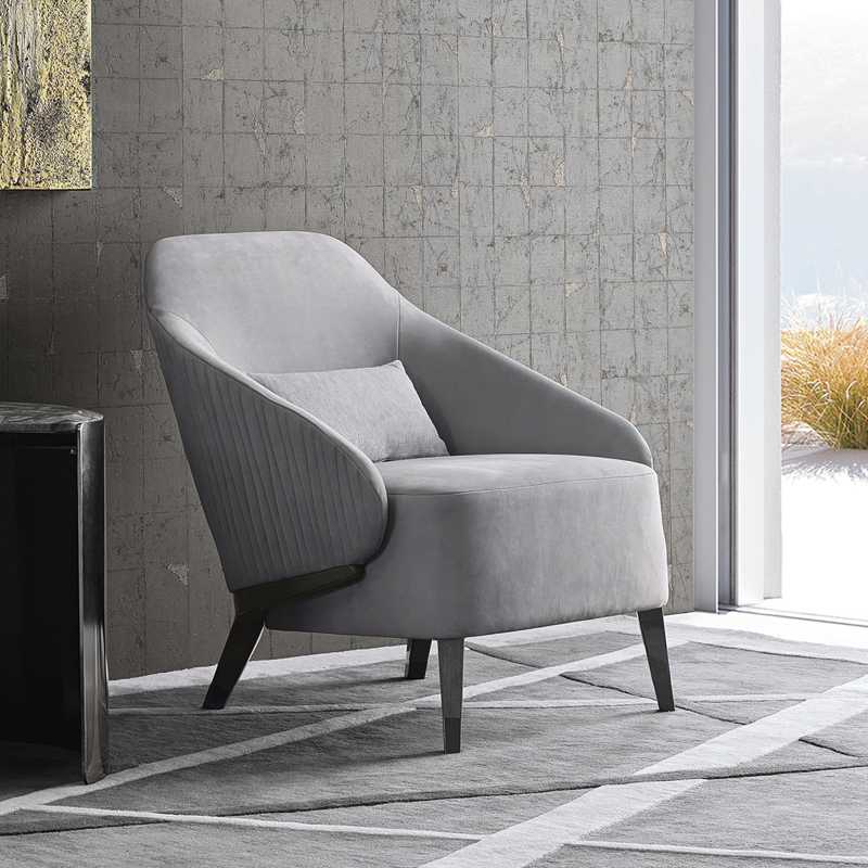 Customized Velvet Accent Chairs: Perfect Furniture for Modern Luxury Home Decor