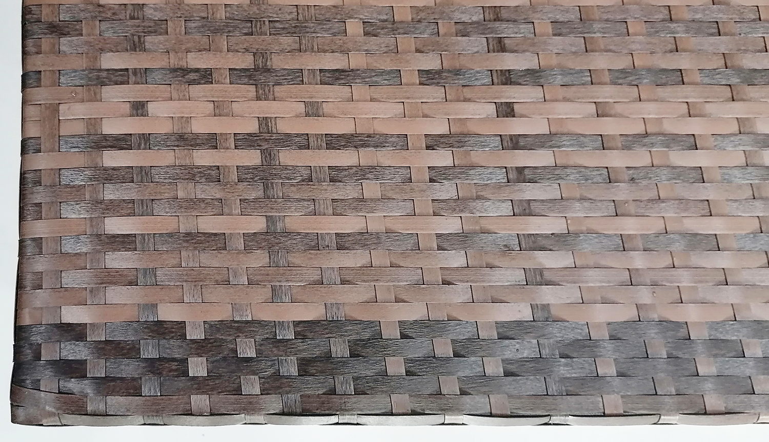 Hand-woven PE Wicker UV-Resistance Detail