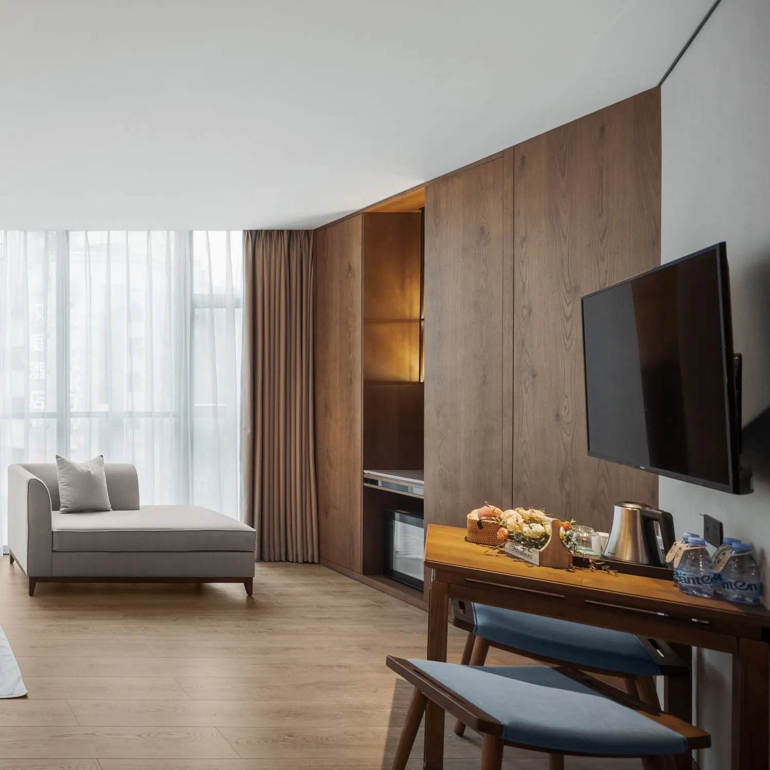 Bilido Casa Contemporary Hotel Bedroom Bed Table Dining Chair Sofe Five-Star Modern Chinese Foshan Bathroom Living Room Wooden Furniture for Hospitality