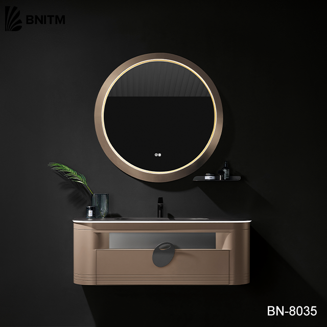 Product Showcase 4