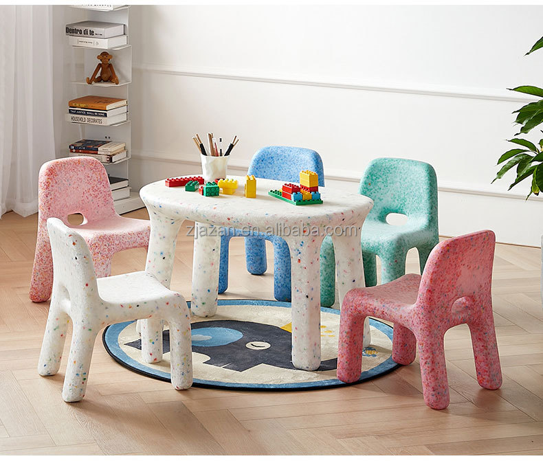 Kids table and chairs set 1