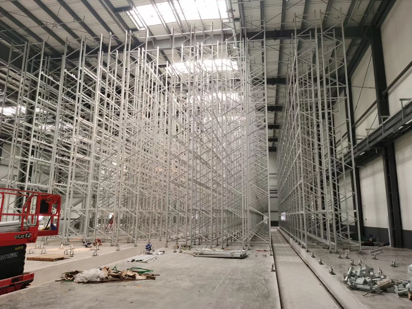 Robust Double Deep Steel Pallet Warehouse Storage Racking