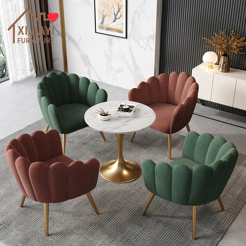 Xijiayi Velvet Accent Chair with Gold Legs for Luxury Villa Lobby Decoration