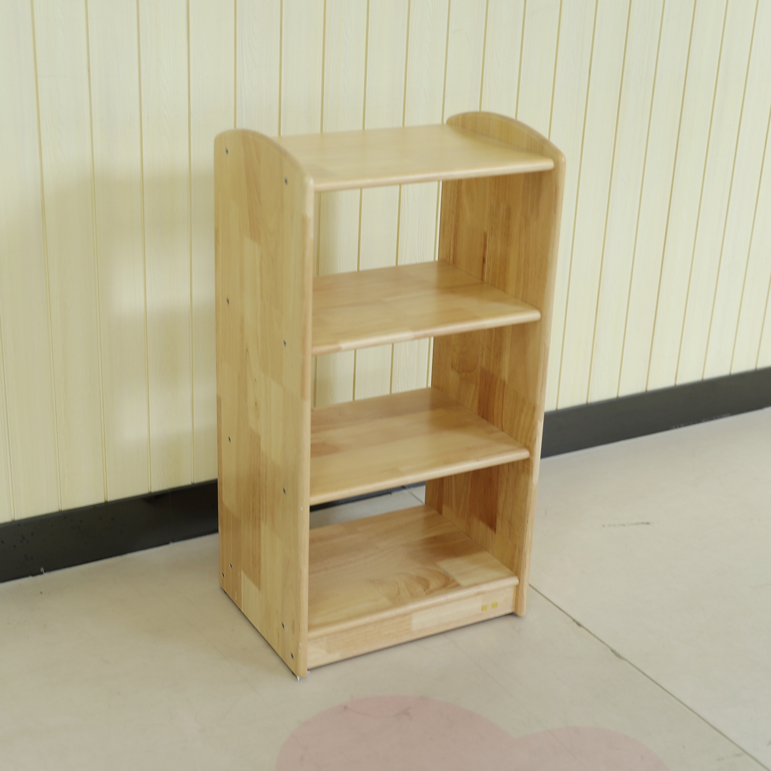 Creative Wooden Nursery Furniture Childcare Center Children's Furniture Kindergarten Storage Organizer Three-Layer Cabinet