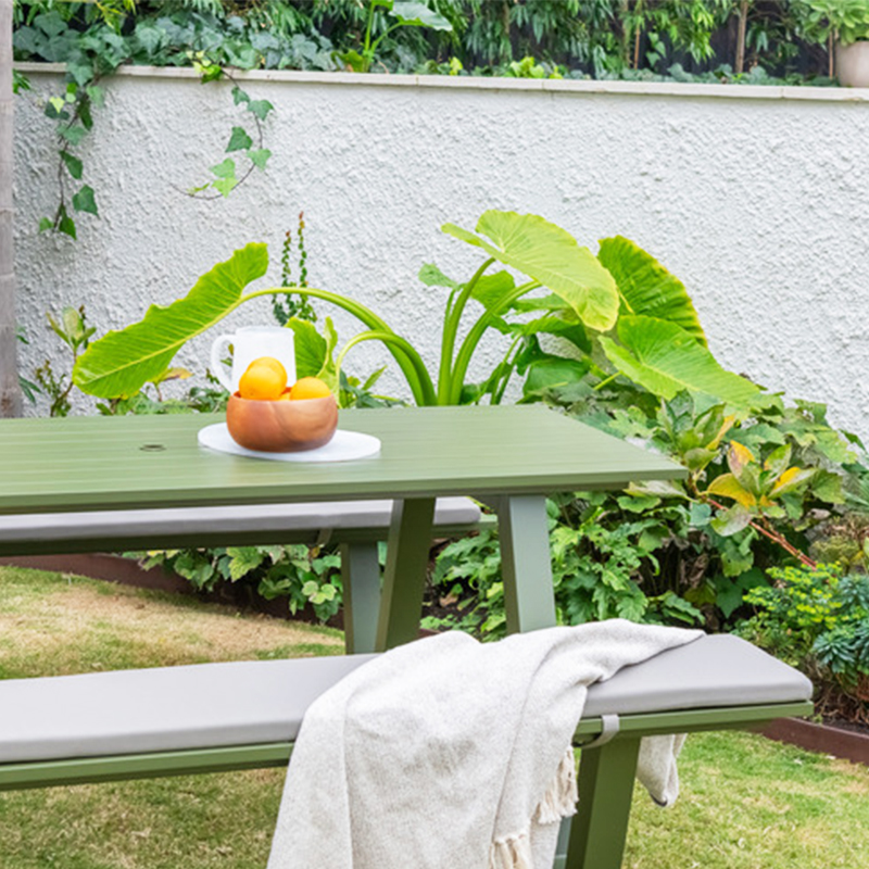 Patio Furniture Outdoor Lounge Rectangular Table Set Metal Picnic Table &amp; Bench with Back Arm Support for Hotels Gardens Villas