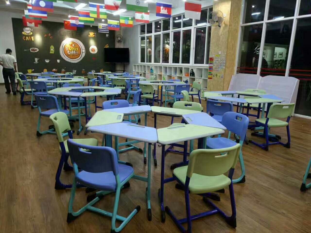Hexagonal Cheap School Furniture Kid's Nursery Fixed Desk and Chair Guangzhou Factory