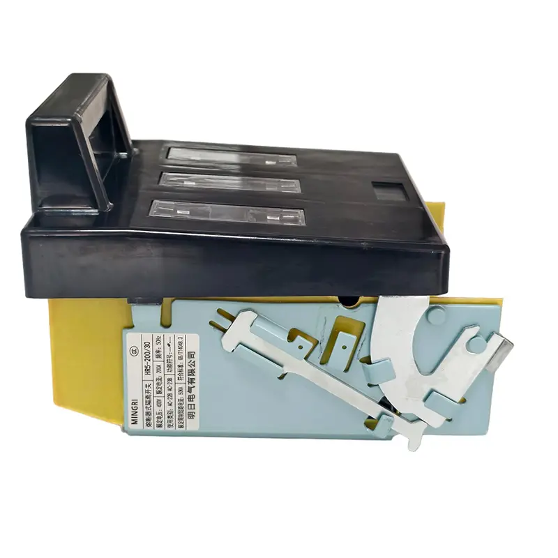 HR3 Knife Switch Side View