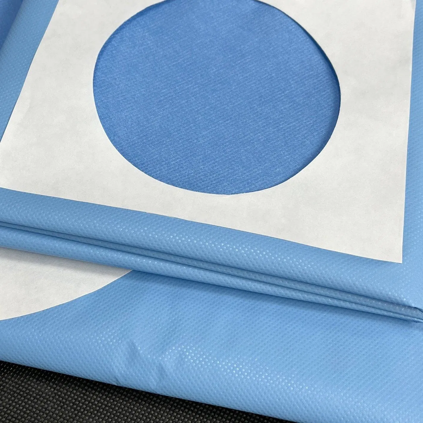 توفير المصنع غطاء جراحي disposable عالمي للمستشفى لحزمة جراحية