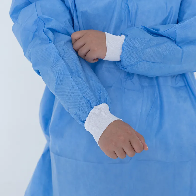 عباءة جراحية واقية طبية disposable مقاومة للماء، عباءة عزل، معطف مختبر، غطاء كامل للاستخدام من قبل الأطباء والجراحين والمرضى والزوار في المستشفيات