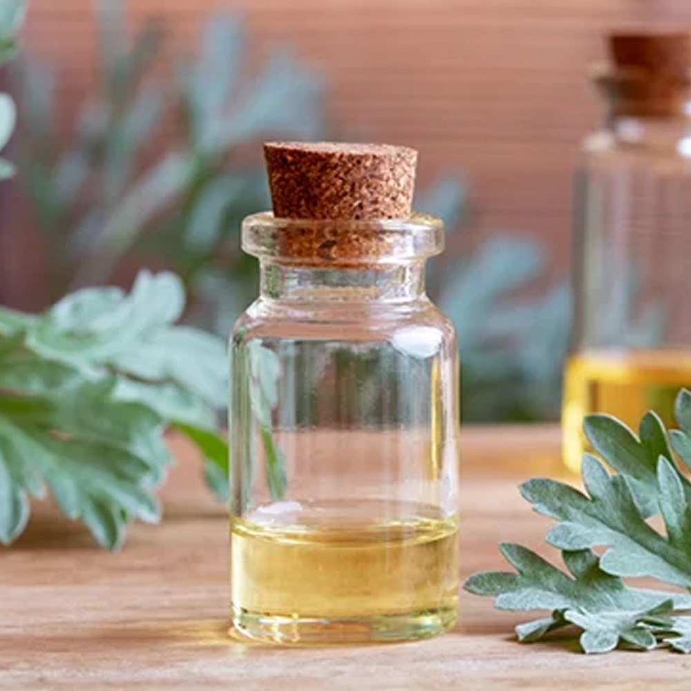 Luxury Meena Perfumery Davana Essential Oil 100% Pure Sweet Floral Fresh Herbal Aroma Steam Distilled for Cosmetic Fragrance