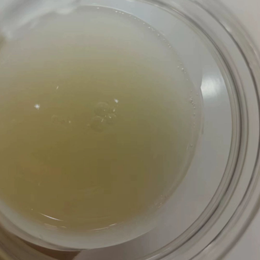 Bis-Diglyceryl Polyacyladipate-2 Cosmetic Raw Material for Skincare Cosmetics Surface Active Agent 98% Purity 24-Month Shelf