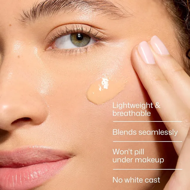 OEM UV Clear Tinted Sunscreen for Face, SPF 46 with Zinc Oxide, Oil-Free, Skin Serum