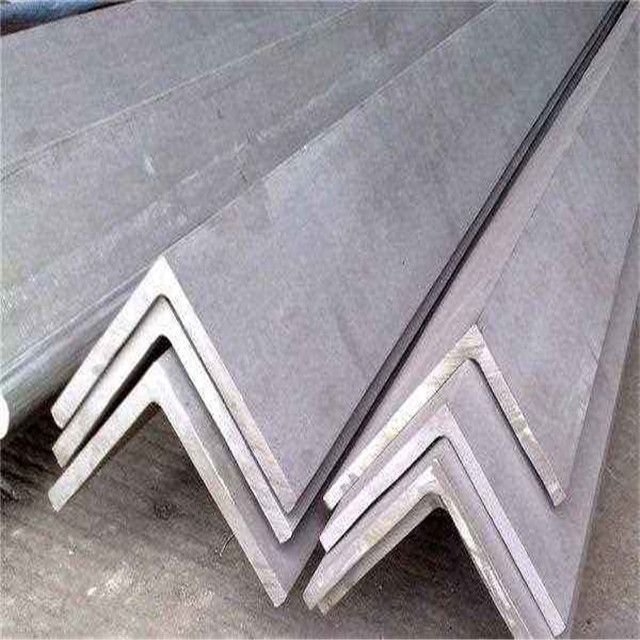 China Hot Rolled Angle Iron Mild Equal Angle Steel Bar  Supplier, Factories